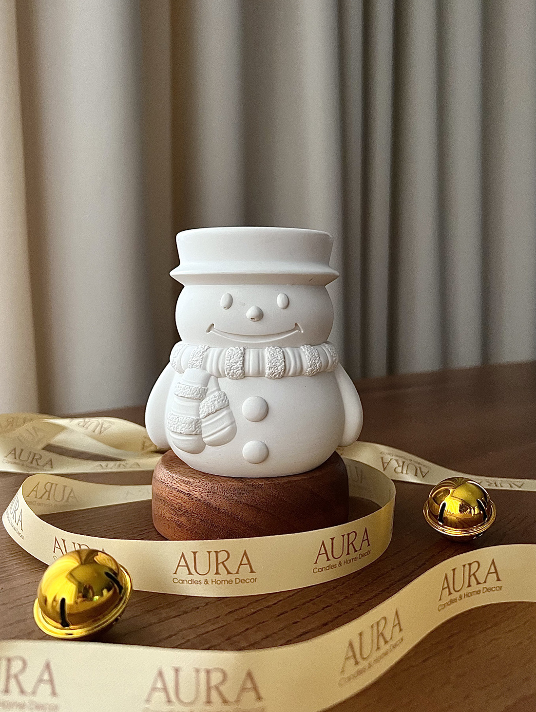 Контейнерная свеча Новогодний Снеговик - фотография товара