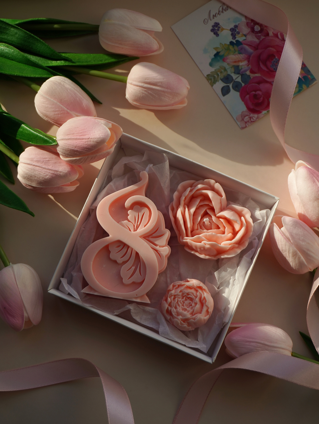 Подарочный весенний набор аромасвечей "8 Марта" - фотография товара