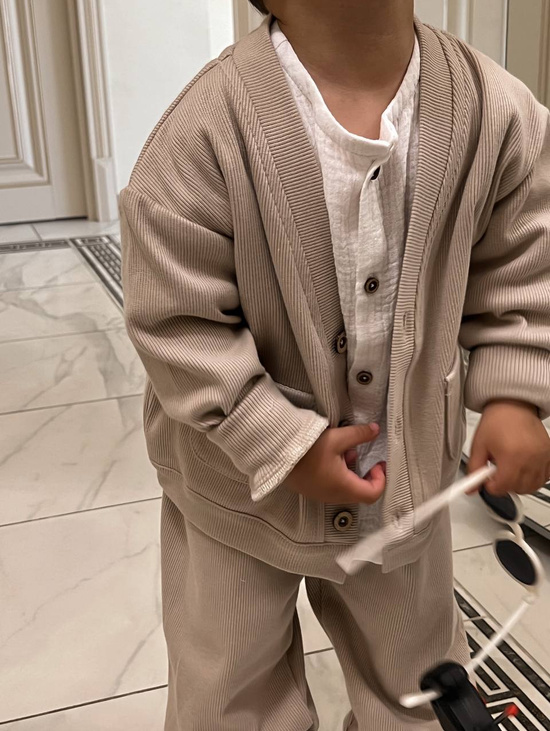 Костюм для мальчика в рубчик