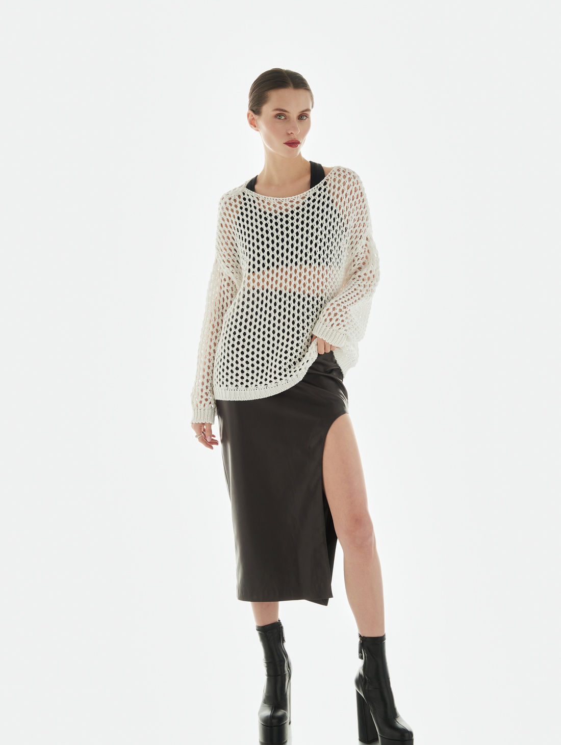 Джемпер "Сетка" молочный - фотография товара