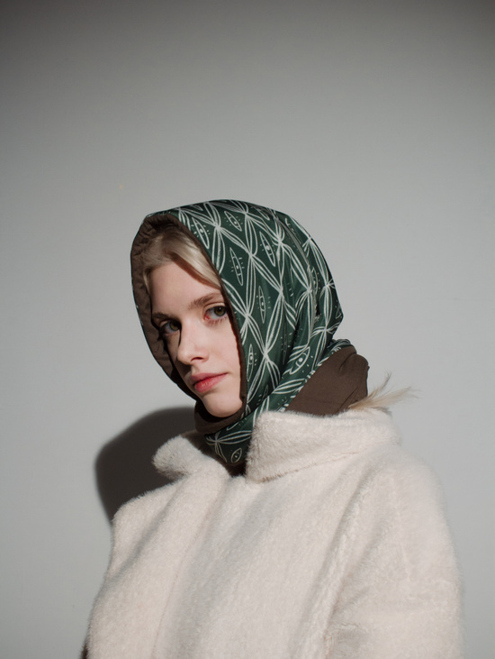 Косынка "Орнамент зеленый"