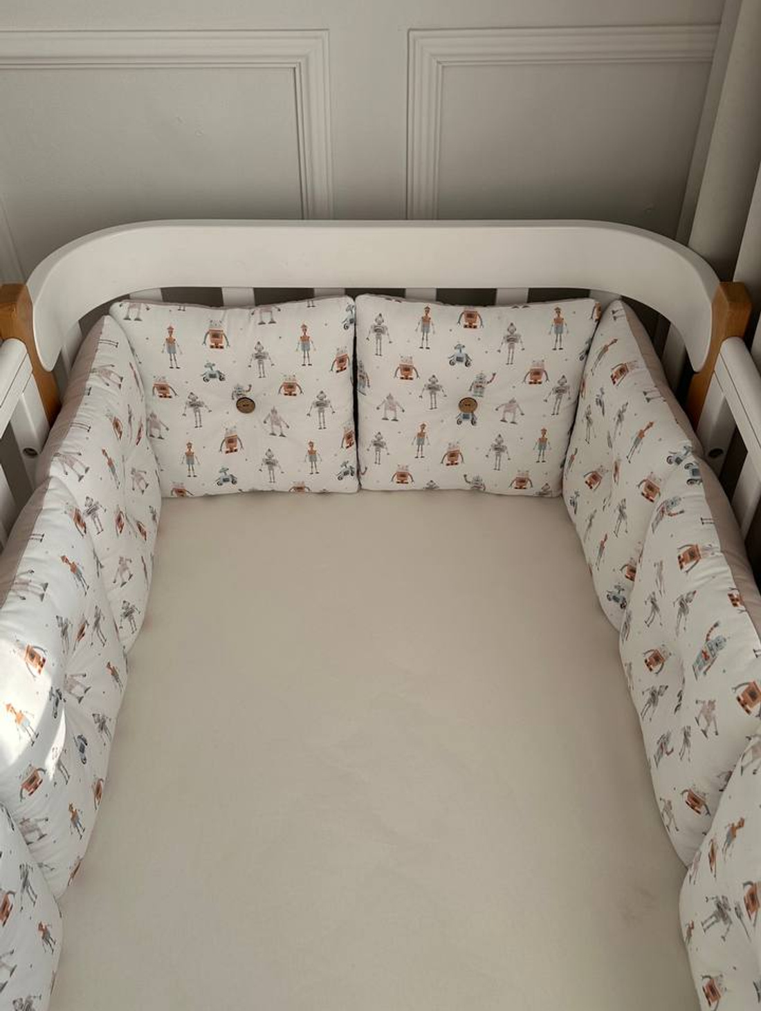 Бортики подушки на прямоугольную кроватку 120/60 см Роботы - фотография товара