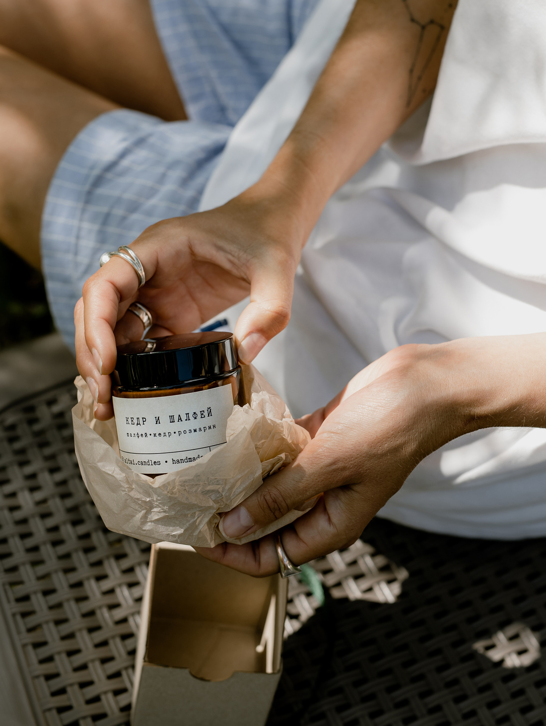 Аромасвеча "Кедр и шалфей" - фотография товара