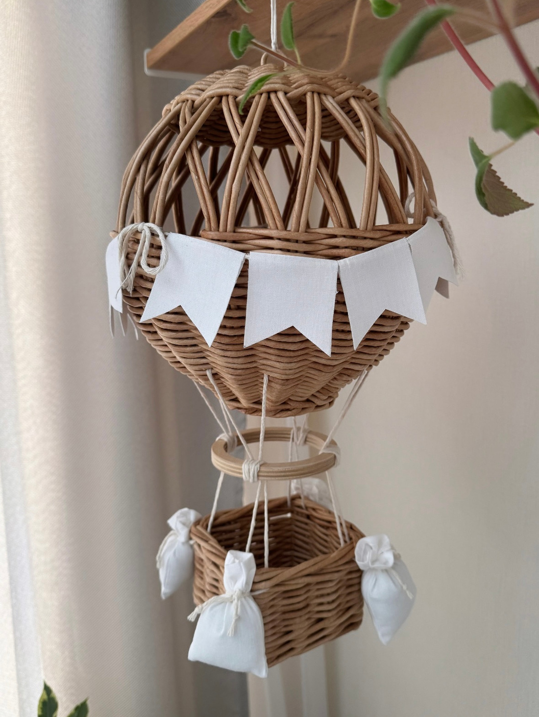 Плетёный воздушный шар - фотография товара