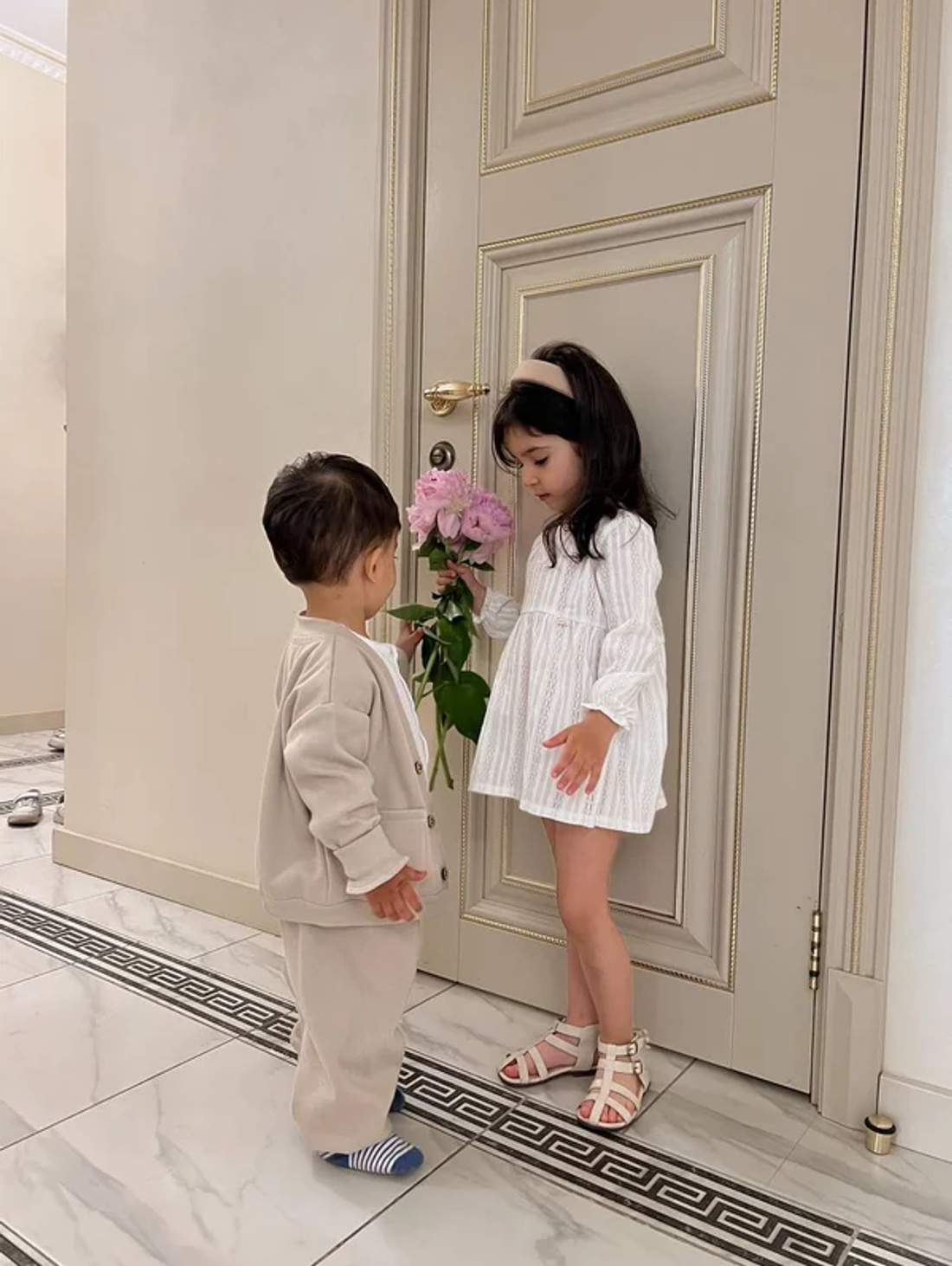 Костюм для мальчика в рубчик - фотография товара