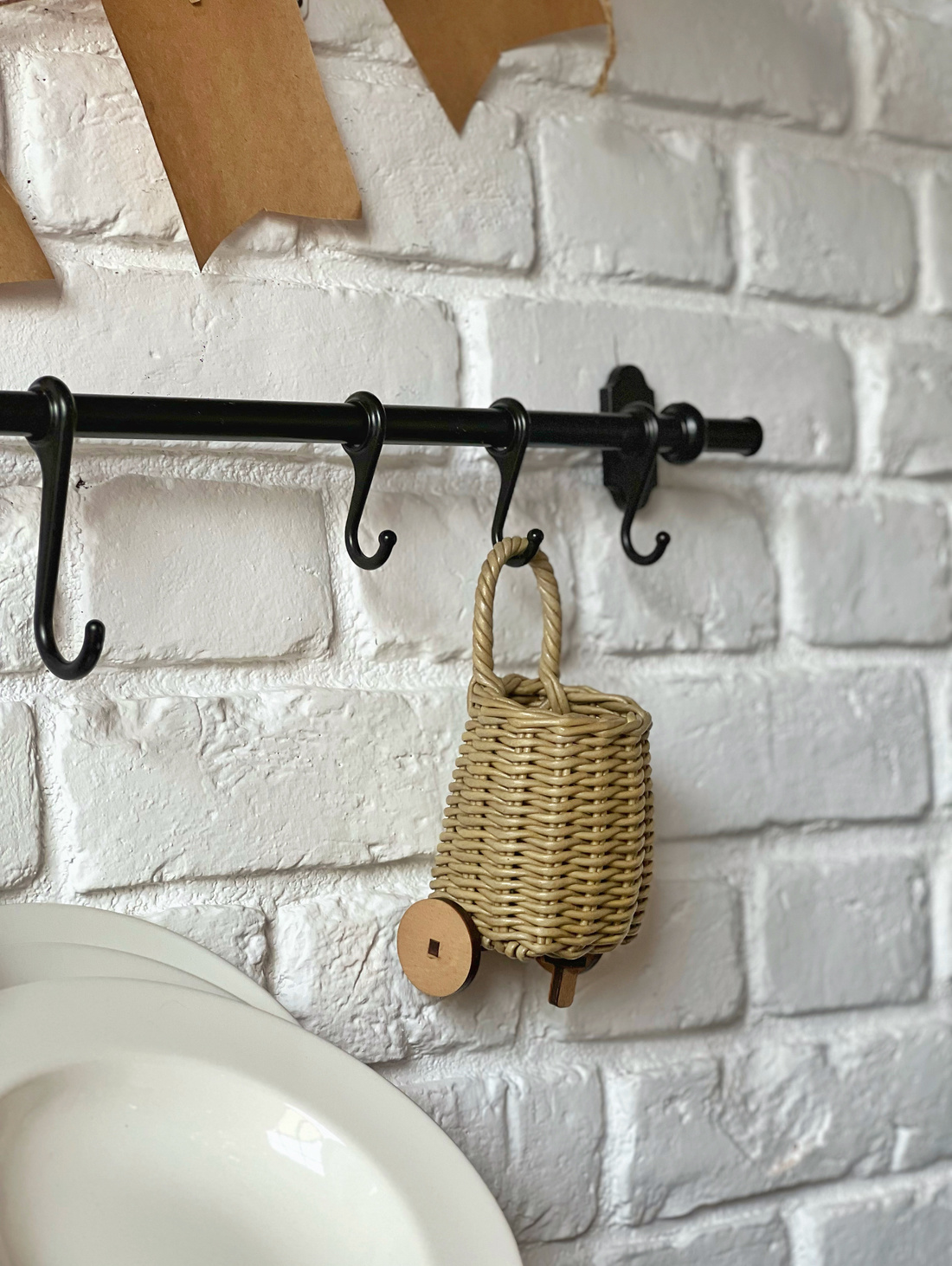 Плетёная мини-тележка - фотография товара