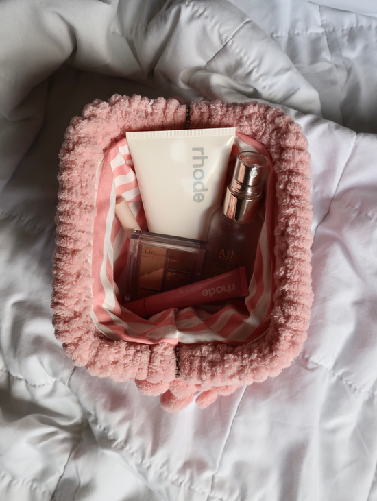 Косметичка Fluffy в розовом цвете