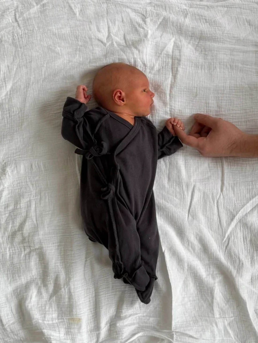 Комбинезон нательный для малышей - Basic - дымчато-графитовый - фотография товара