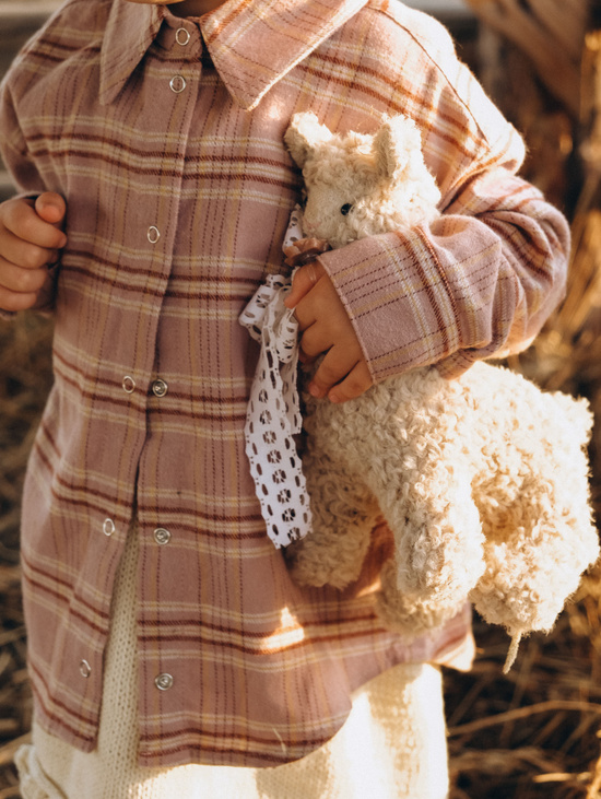 Рубашка в клетку пудровая  для девочки