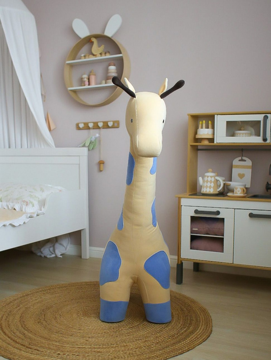Пуф - животное Жираф