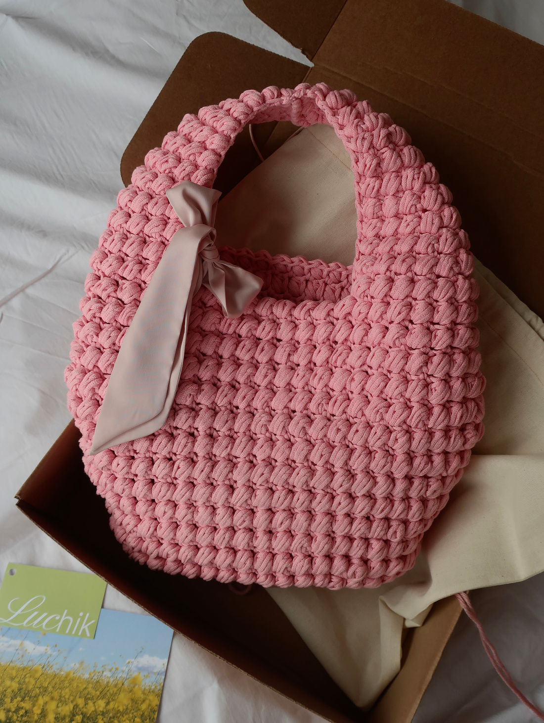 Вязаная сумка в розовом цвете Bloom - фотография товара