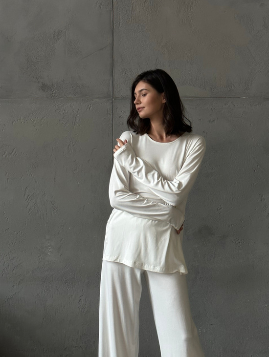 Костюм Viscose Молочный