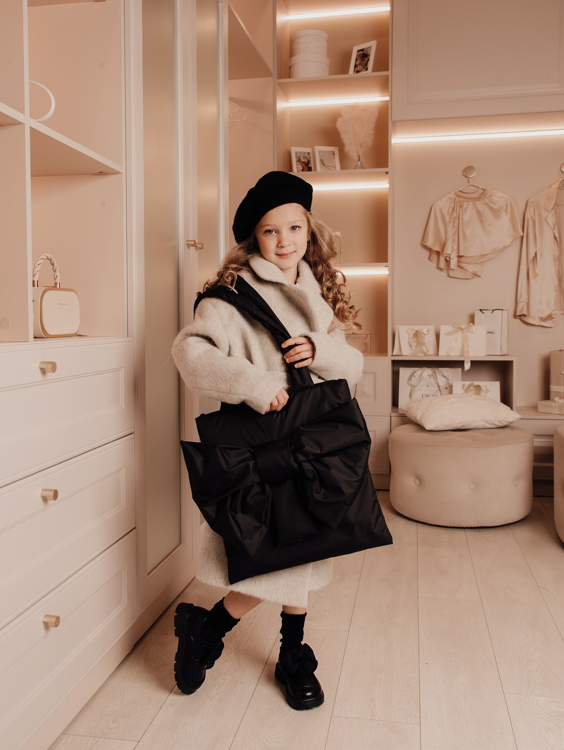 Сумка женская с бантом "Black" - фотография товара