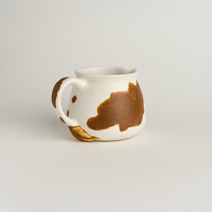 Молочник "Коровка светлая"