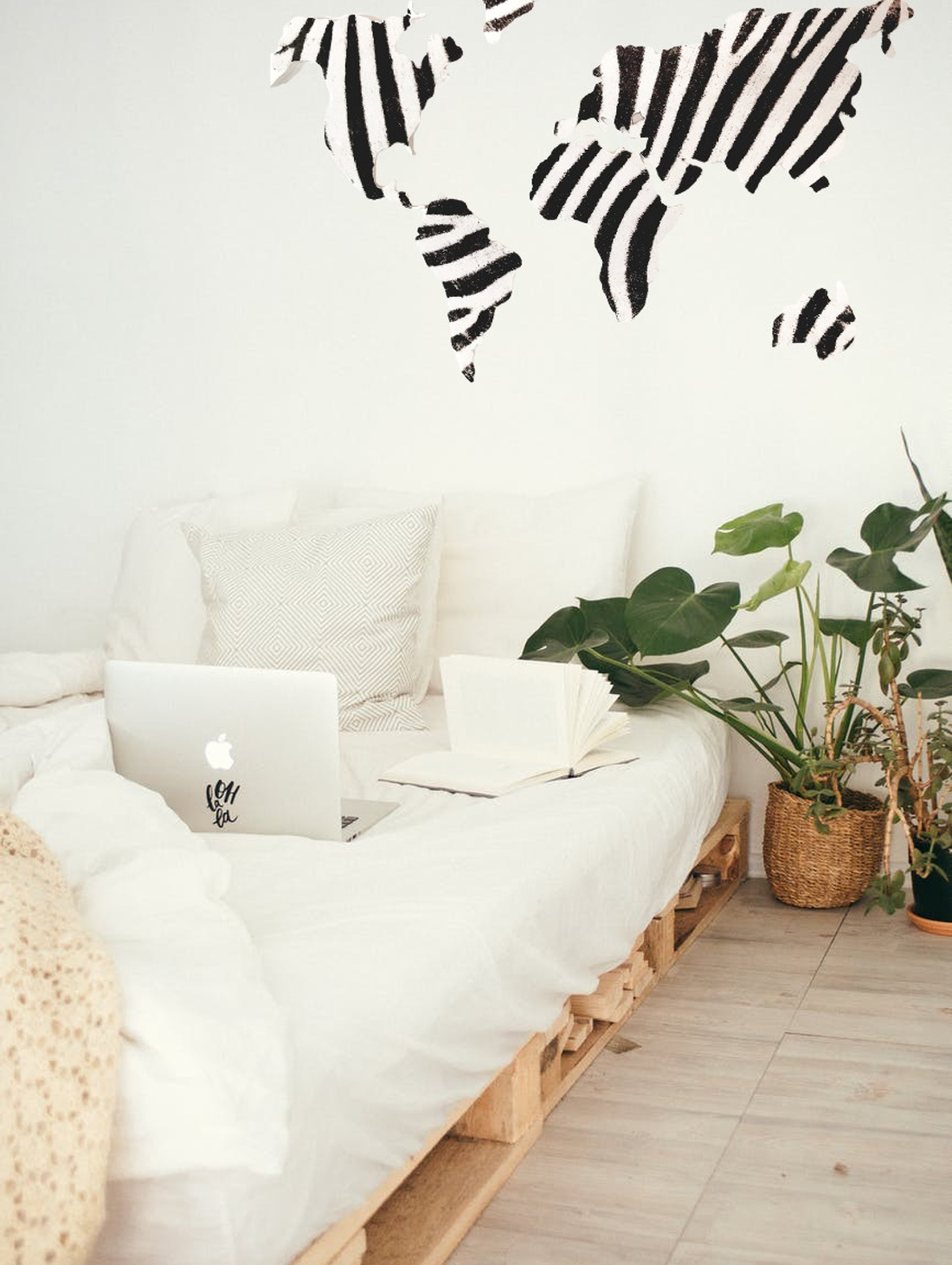 Карта мира "Зебра" - фотография товара