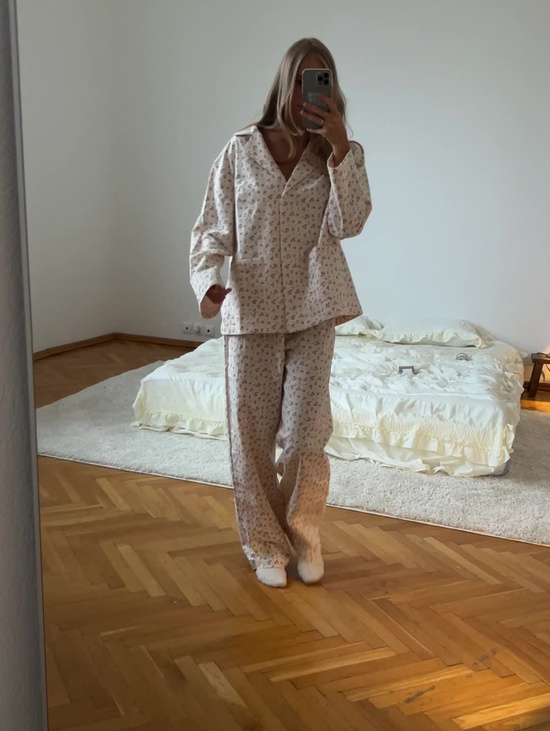 Хлопковая пижама в цветочек