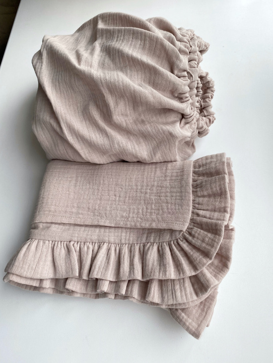 Простынь на резинке из муслина