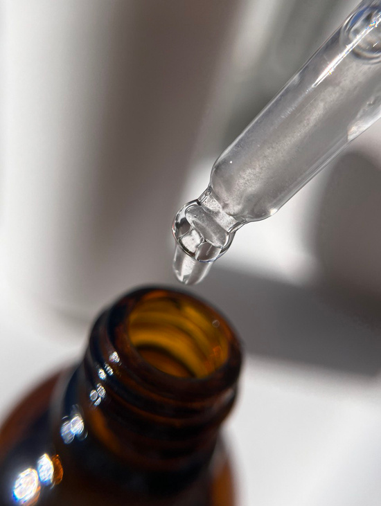 Натуральная увлажняющая сыворотка для лица