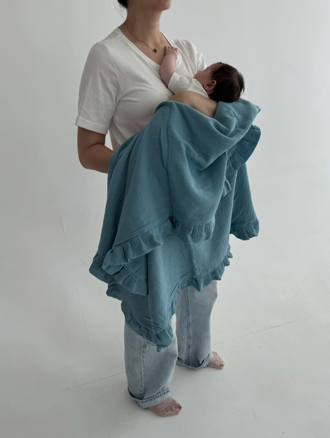 Муслиновый плед с рюшей "Denim" - фотография товара