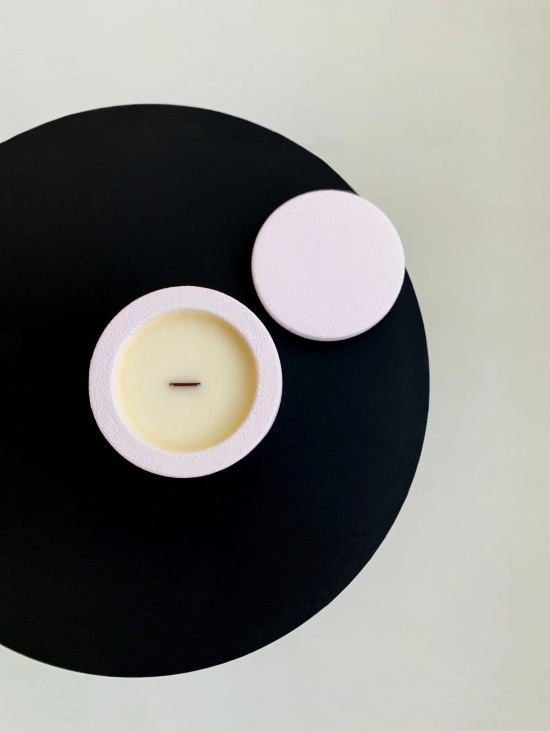 Ароматическая свеча "Женственная сила"