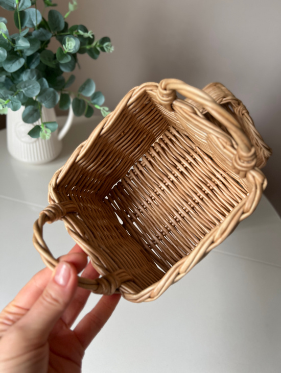 Корзинка квадратная с ручками