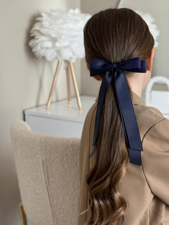 Бант бсиний классический на заколке
