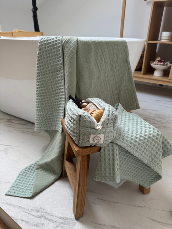 Вафельная косметичка “Pistachio”