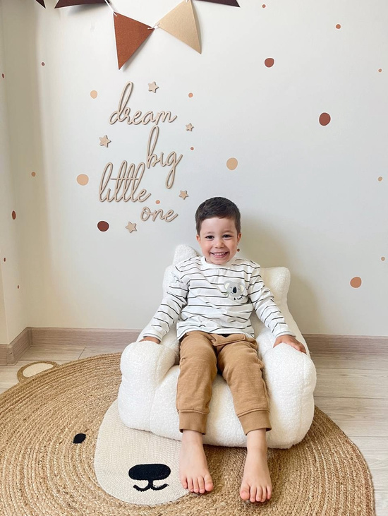 Настенная надпись из дерева “dream big little one”