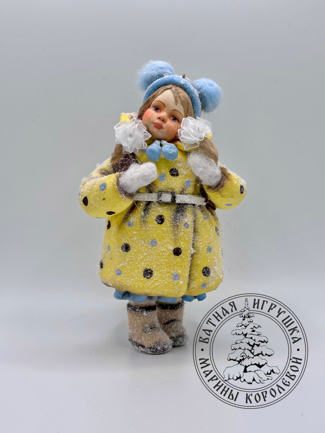 Ватная игрушка «Школьница» - фотография товара