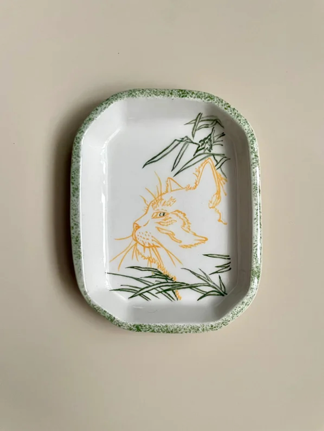 Тарелка "Котик в бамбуке" - фотография товара