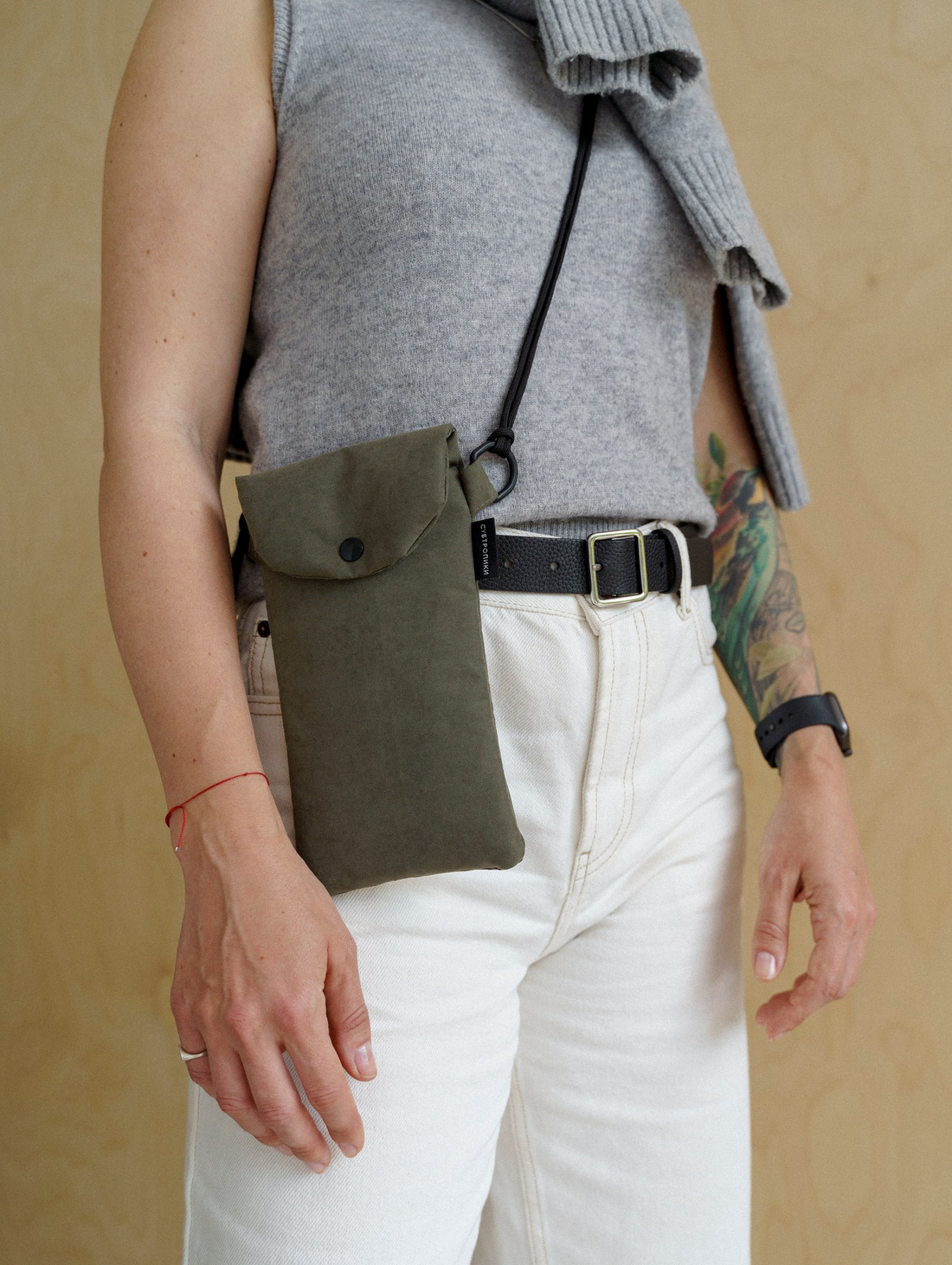 Сумка для телефона LOKKI, самшитовый - фотография товара