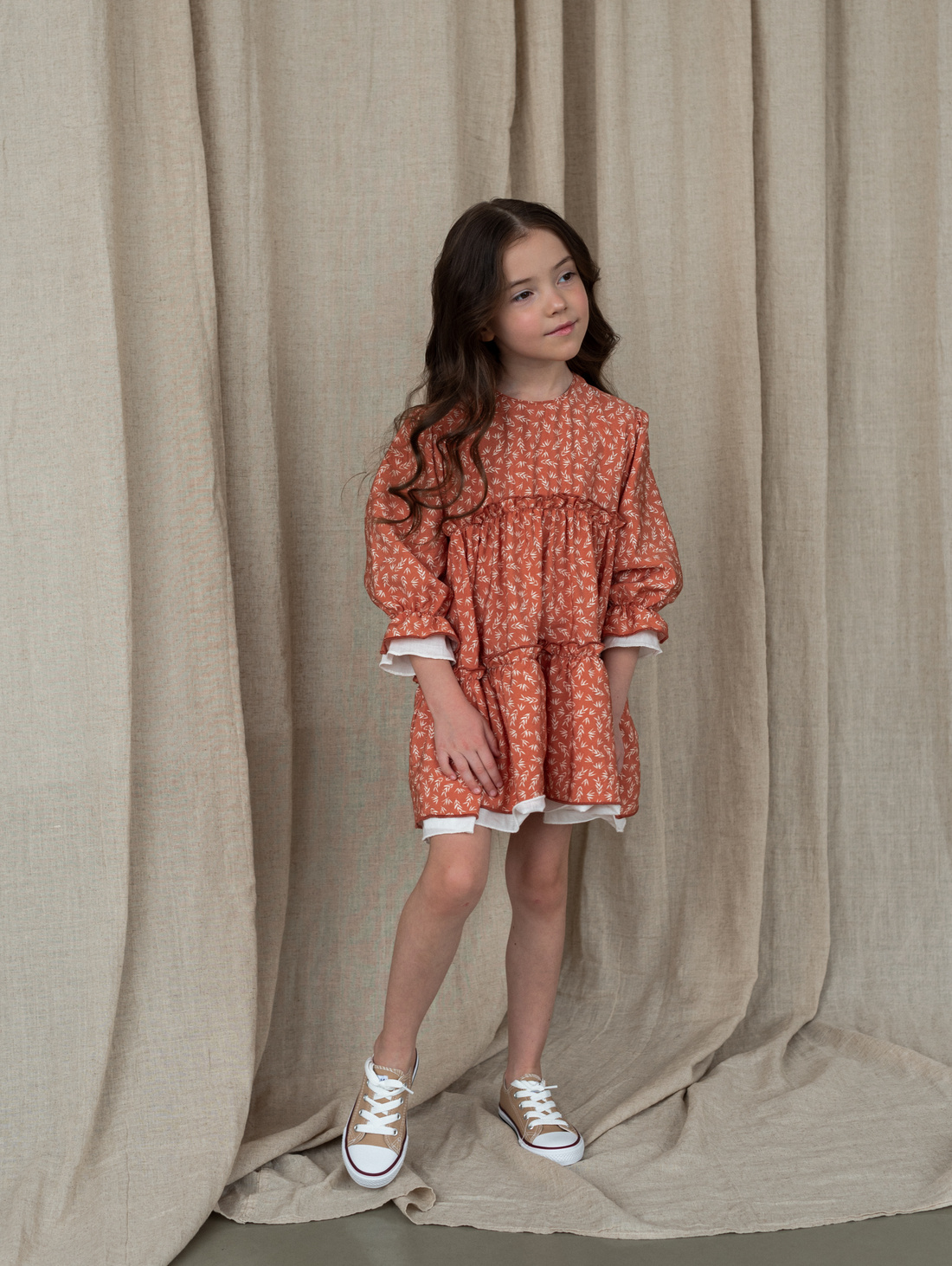 Платье с цветочным принтом Терракотовый - фотография товара