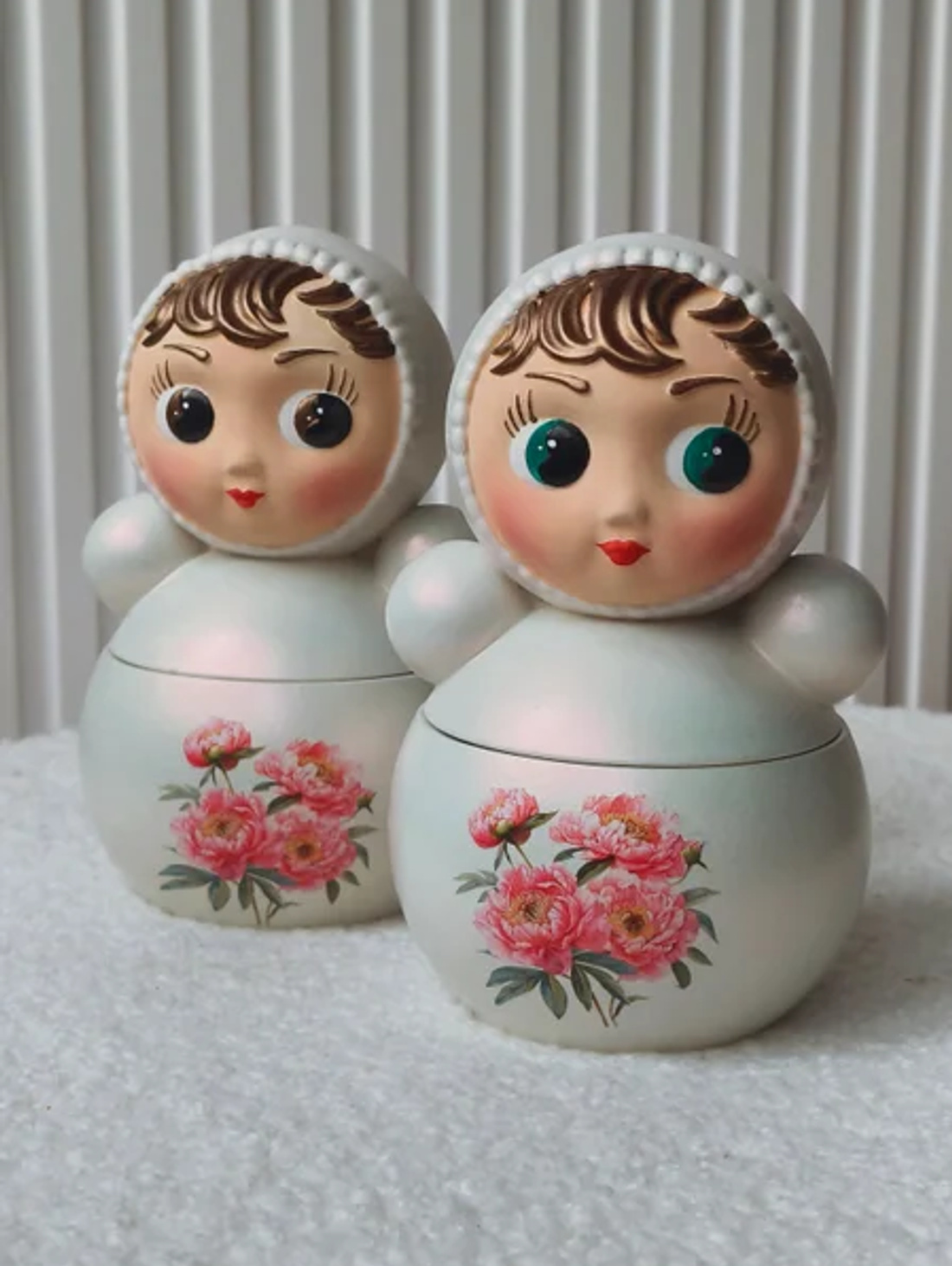 Аромасвеча "Неваляшка" пионы - фотография товара