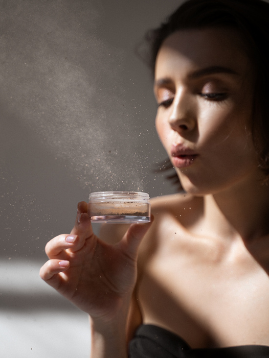 Минеральная пудра для лица SPF20 Сатиновая MINERAL POWDER