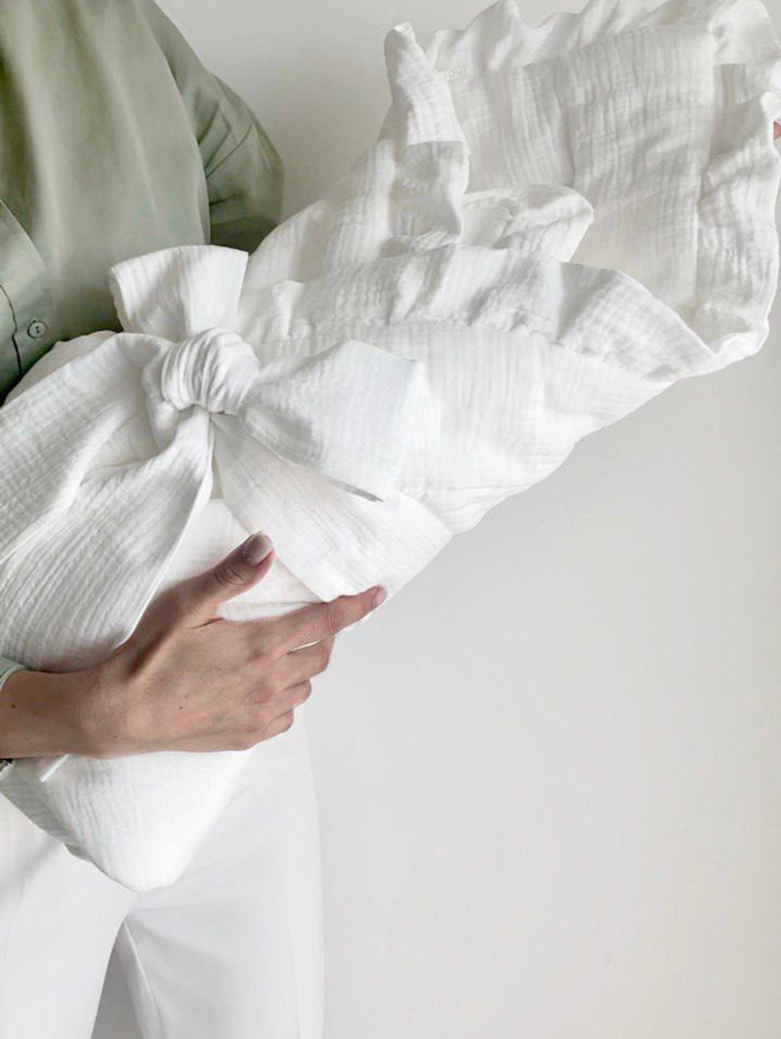 Конверт на выписку из муслина "Белый" - фотография товара