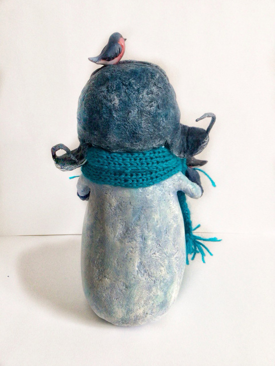 Игрушка из папье-маше "Снеговик"