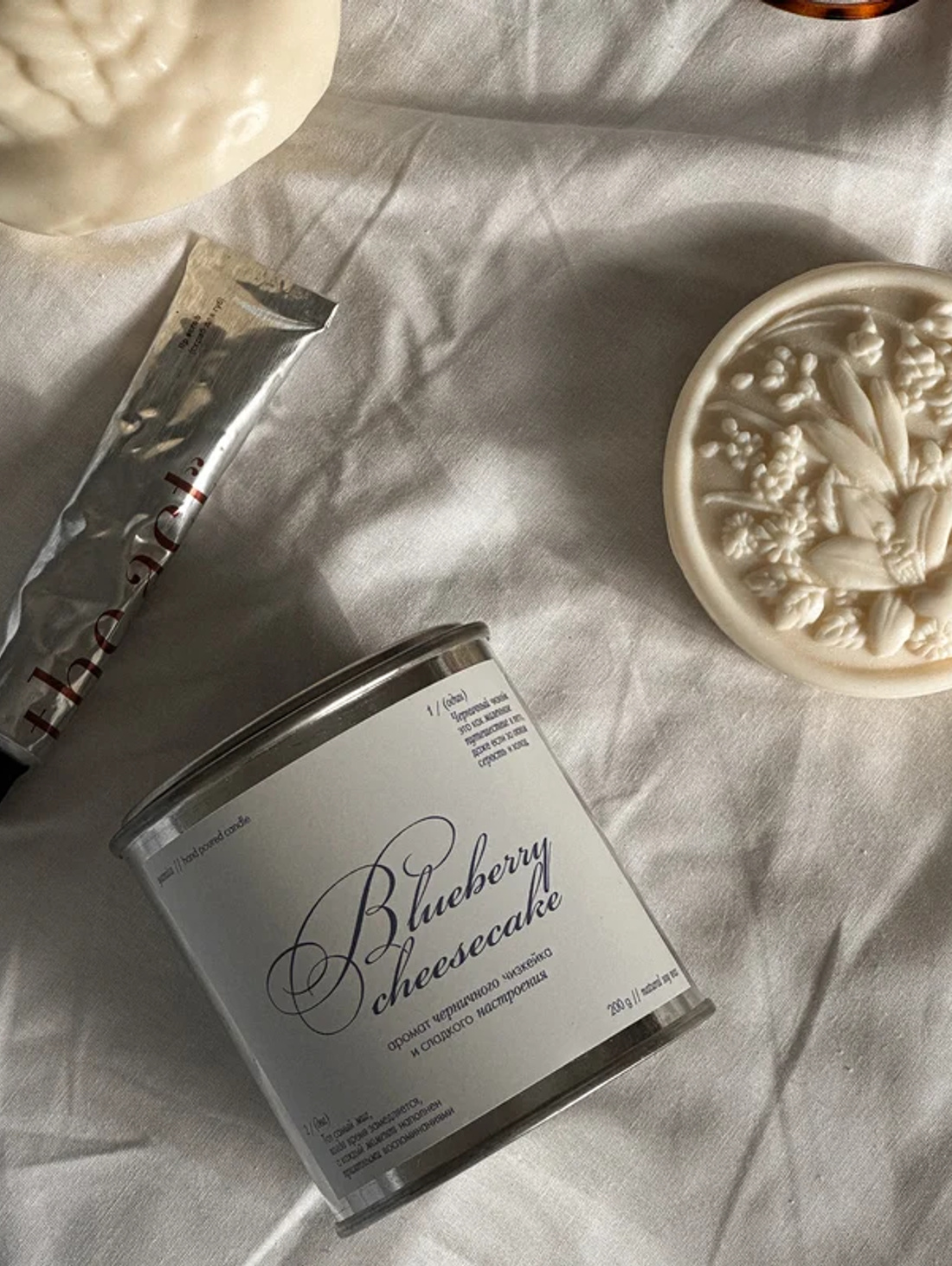 Соевая свеча "Черничный чизкейк" - фотография товара