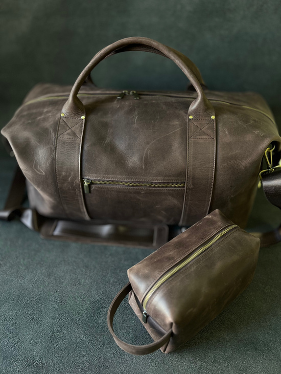 Дорожный набор из натуральной кожи