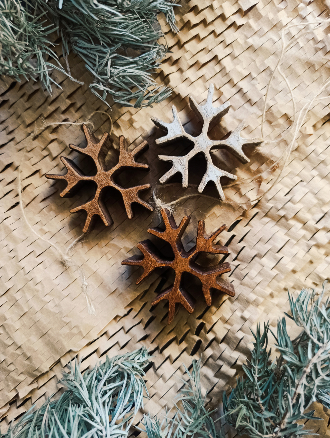 Ёлочная игрушка "Снежинка N4 малая" - фотография товара