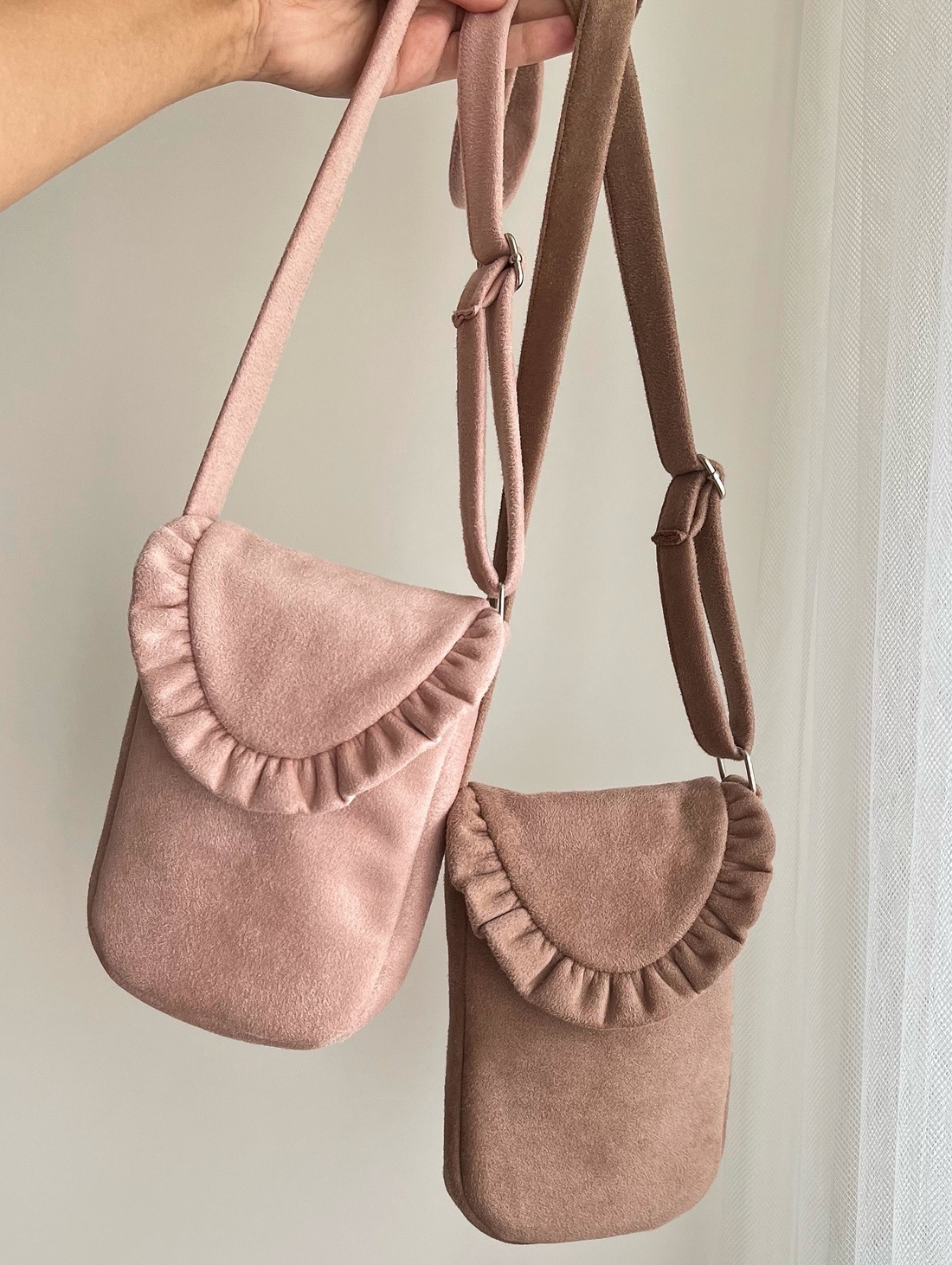 Детская сумочка из замши - фотография товара