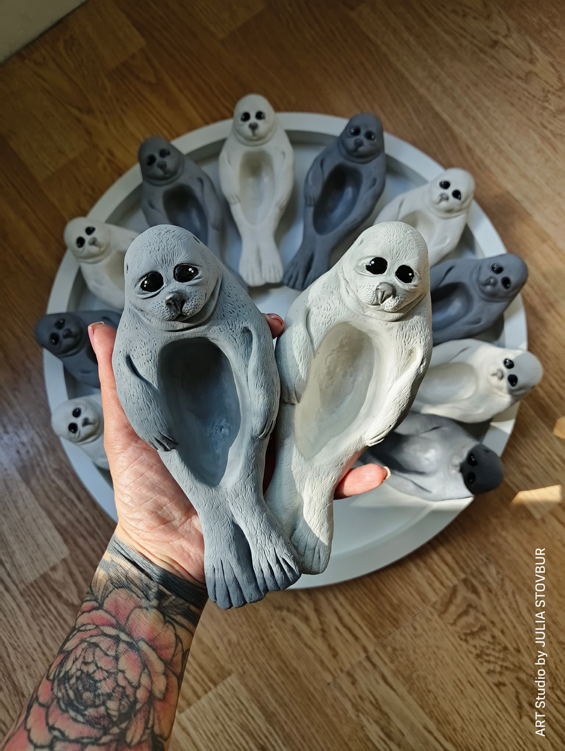 Кашпо "Тюлень на чиле" - фотография товара