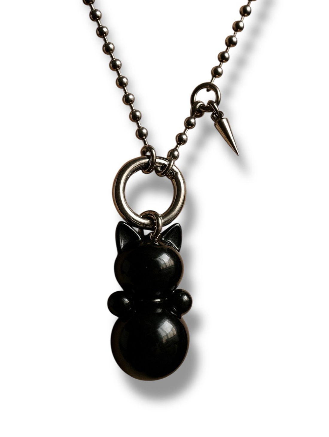 Колье «Чёрная кошка-неваляшка» на цепочке - фотография товара