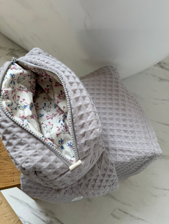 Вафельная косметичка “Lilac”