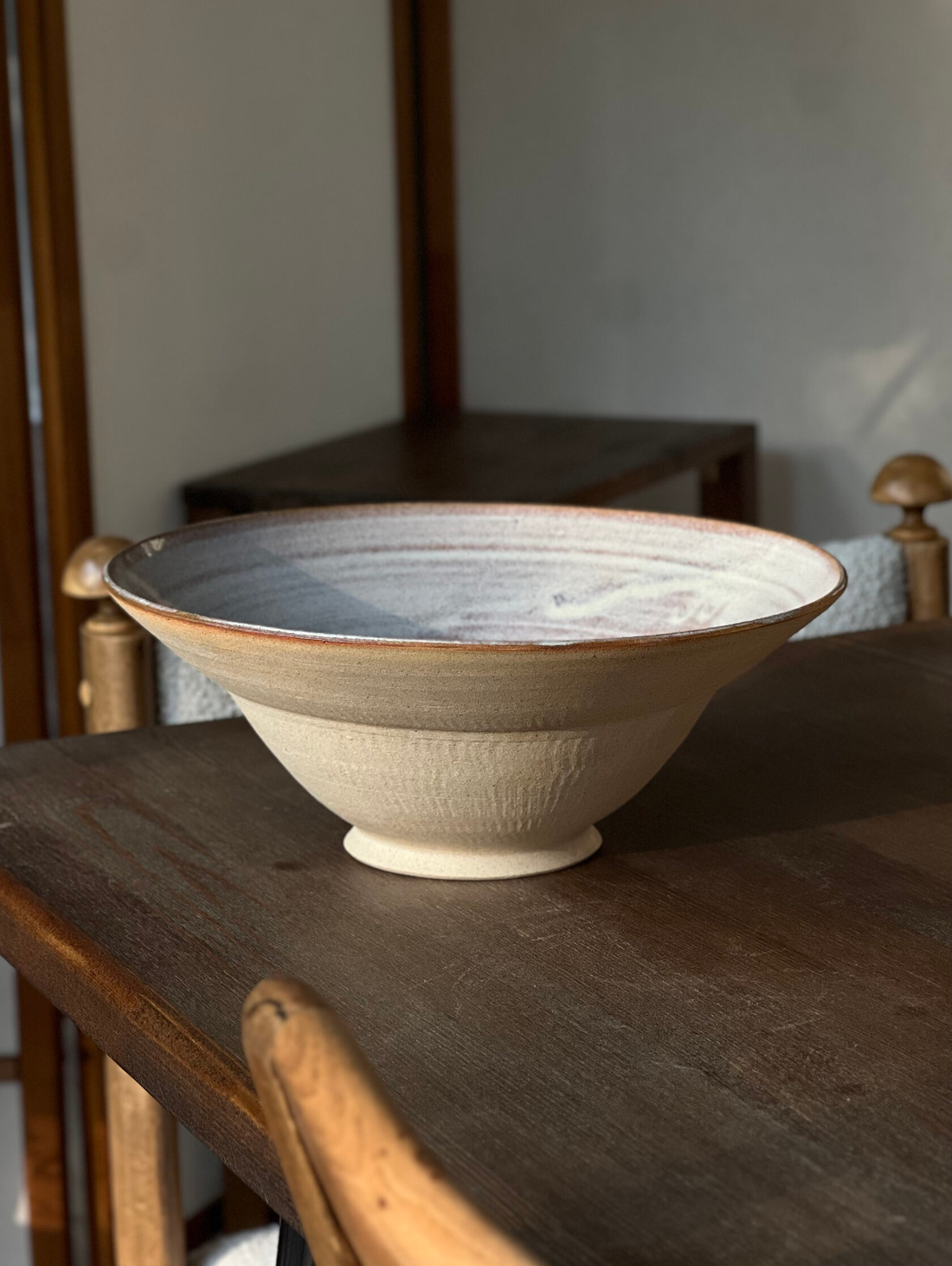 Блюдо-салатник с раскрытым бортиком-шляпкой - фотография товара