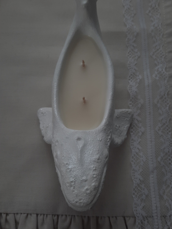 Свеча "Кит" с ароматом Чёрное море