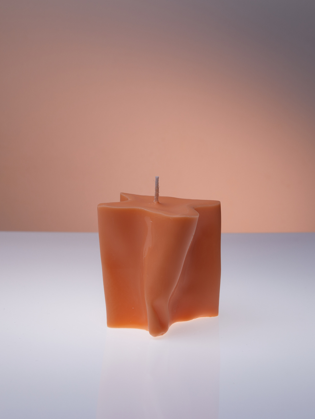 Аромасвеча "Wax Itself" Оранжевый / Сандал розовый - фотография товара