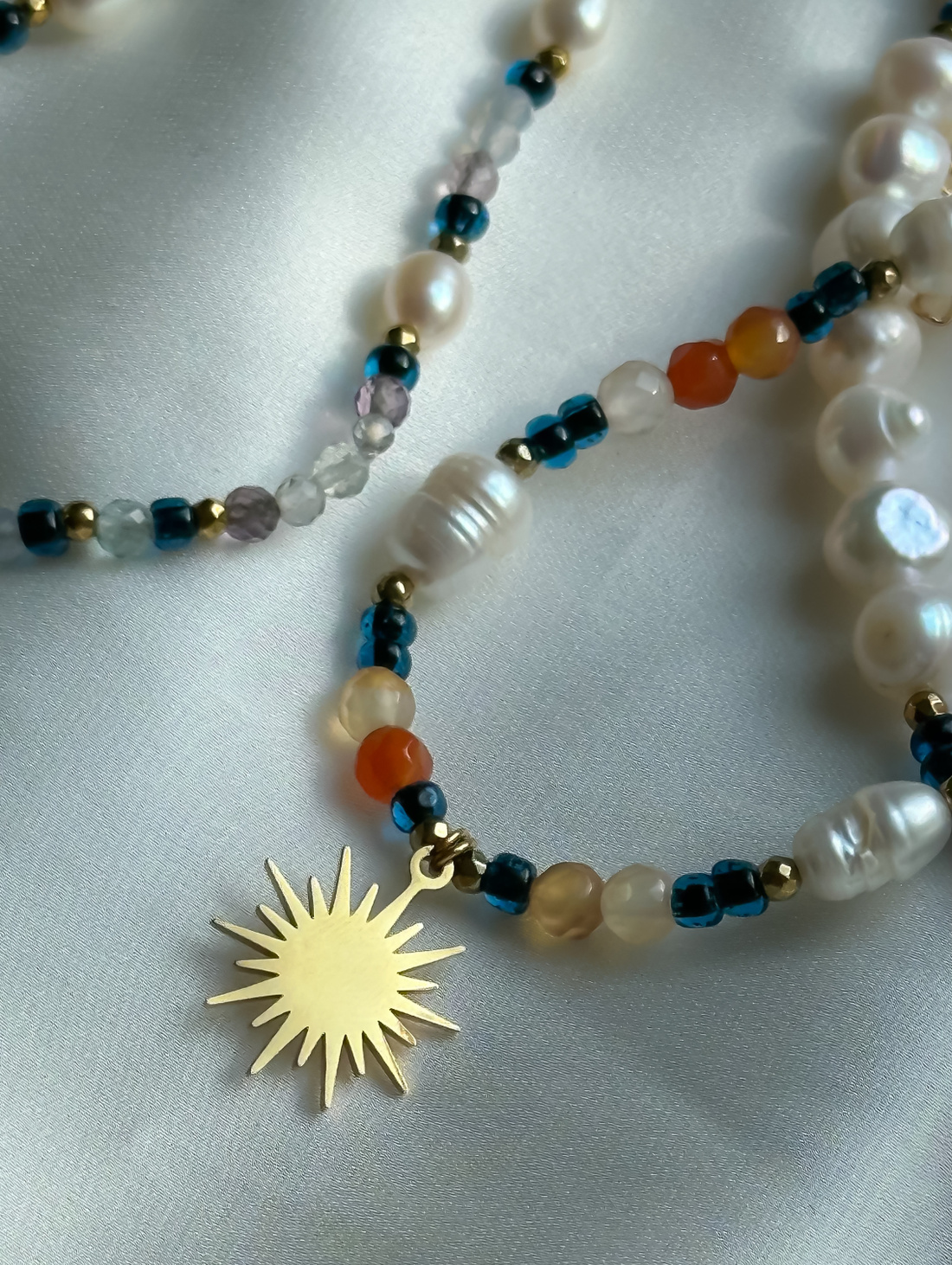 Колье "Солнце в ладони" - фотография товара