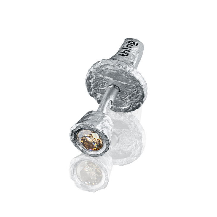 Серебряная монопусета ARTEFACT COGNAC WHITE с коньячным бриллиантом