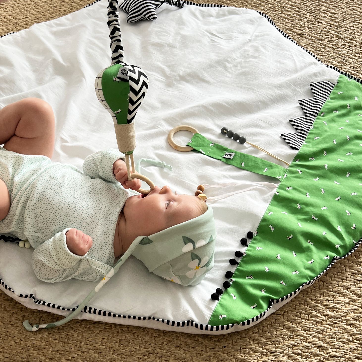 Монтессори коврик SIMPLE  для малышей "Зелень" - фотография товара