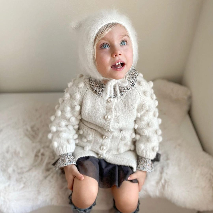 Шапка детская вязаная